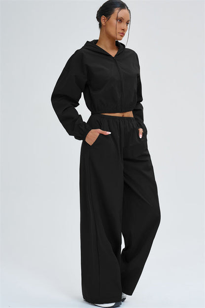 The Svelte UV protection Crop Hoodie Sweatpants 2-Piece Set