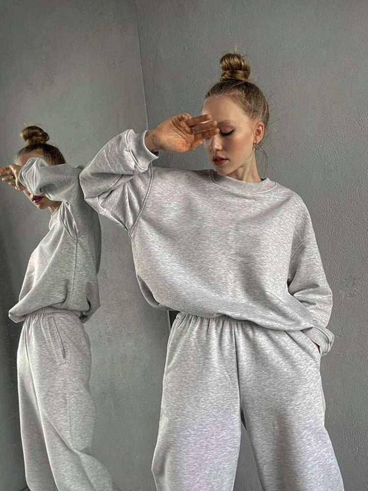 Women's Crewneck Sweatshirt & Jogger Pants Two-Piece Set – Loose Fit - Ready for Dance class!