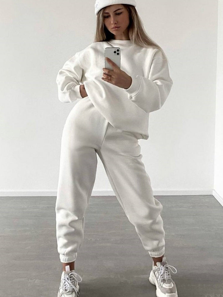 Women's Crewneck Sweatshirt & Jogger Pants Two-Piece Set – Loose Fit - Ready for Dance class!
