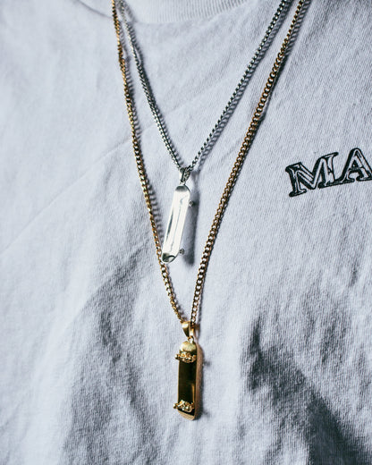 Skateboard Pendant (Silver)